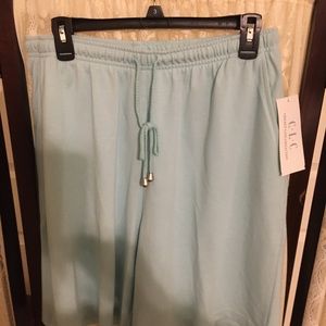 Cricket Lane , Womans Shorts